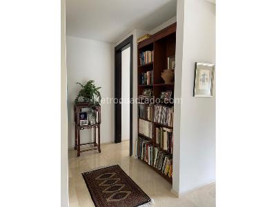 Apartamento de 3 alcobas en venta en Los Balsos El Poblado, Medellín, 242 m² · foto 15 de 19