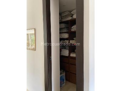 Apartamento de 3 alcobas en venta en Los Balsos El Poblado, Medellín, 242 m² · foto 19 de 19
