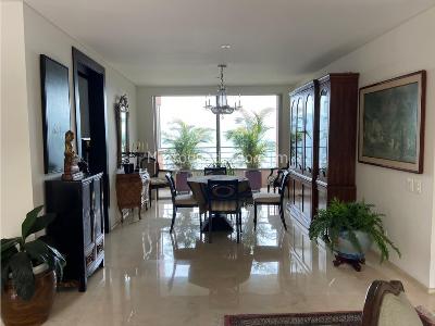 Apartamento de 3 alcobas en venta en Los Balsos El Poblado, Medellín, 242 m² · foto 9 de 19