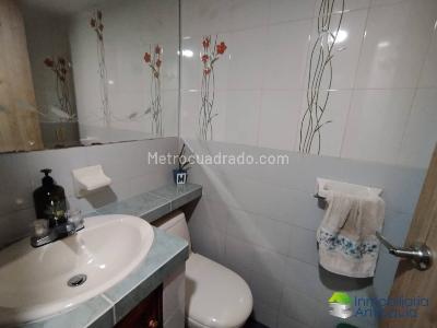 Apartamento en venta en Laureles, Medellín · foto 16 de 20