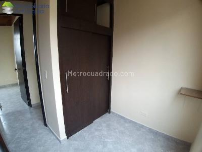 Apartamento en venta en Boston, Medellín · foto 4 de 9