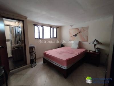 Casa de 5 alcobas en venta en El Velodromo, Medellín, 250 m² · foto 10 de 20