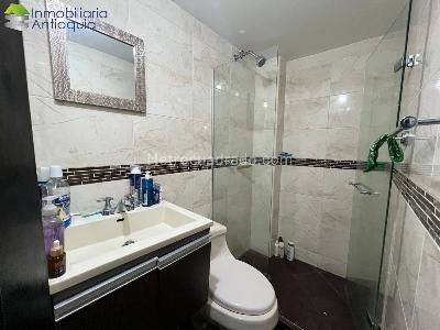 Apartamento en venta en Laureles, Medellín · foto 7 de 8