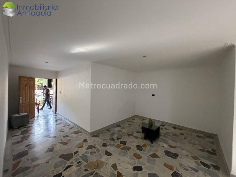 Casa – Medellín, Corazón de Jesús, La Candelaria - Vista 3