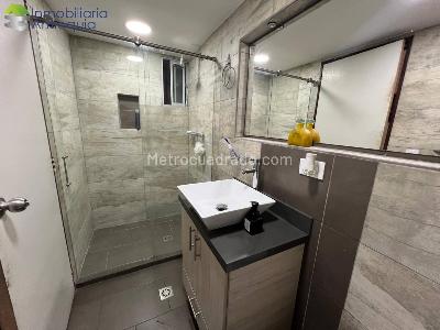 Apartamento de 3 alcobas en venta en Laureles, Medellín, 125 m² · foto 8 de 15