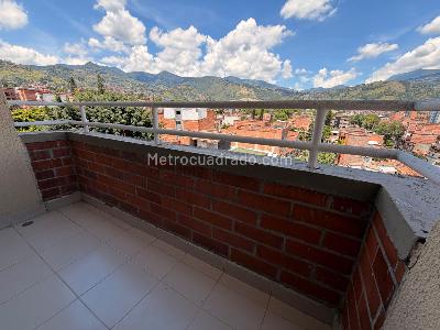 Apartamento de 2 alcobas en arriendo en Santa Monica, Medellín, 52 m² · foto 5 de 9