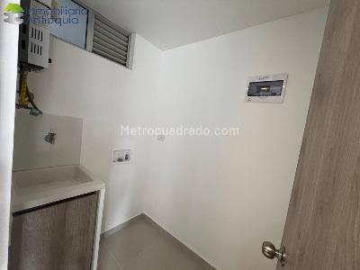Apartamento en venta en Ciudad Coltejer, Itagüí · foto 2 de 13