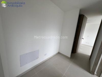 Apartamento en venta en Ciudad Coltejer, Itagüí · foto 5 de 13