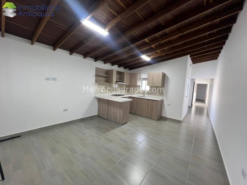 Apartamento de 2 Alcobas en Calasanz cerca a la Av. 80