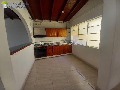 Casa de 4 alcobas en venta en Belen Los Alpes, Medellín, 168 m² · foto 5 de 13