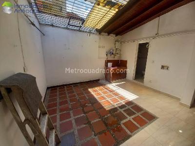 Casa de 4 alcobas en venta en Belen Los Alpes, Medellín, 168 m² · foto 9 de 13