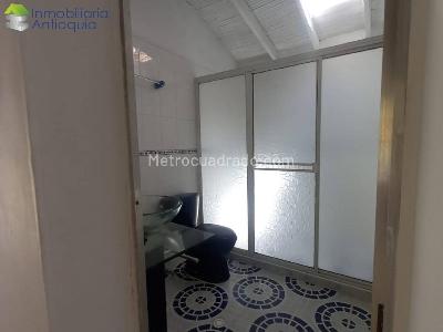 Casa de 4 alcobas en venta en Belen Los Alpes, Medellín, 168 m² · foto 11 de 13