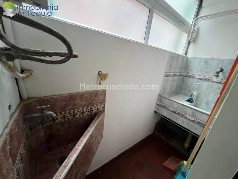 Casa Amplia de 5 Alcobas en Santa Fe - 6