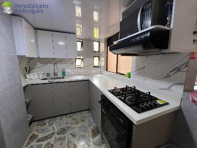 Apartamento en venta en Laureles, Medellín · foto 4 de 10