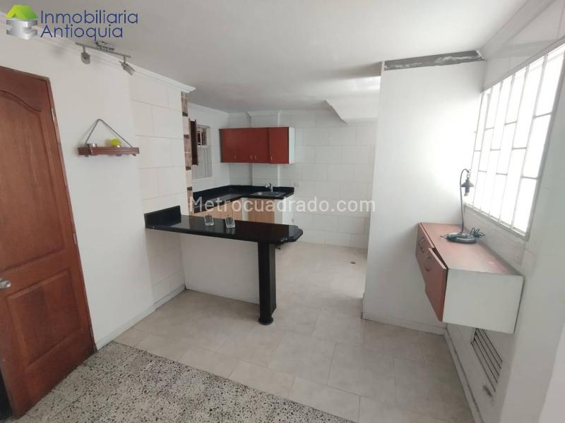 Apartamento de 2 Alcobas en Belen Nogal con 3 Baños y Garaje - 7