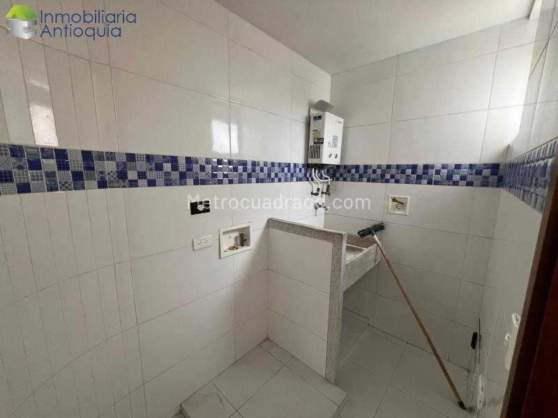 Hermoso Apartamento Dúplex en Velódromo - 3