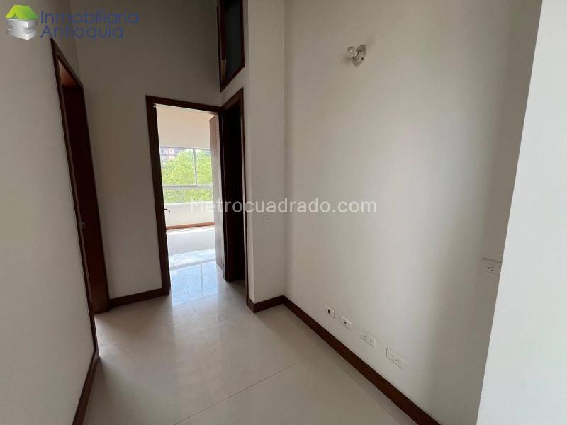 Hermoso Apartamento Dúplex en Velódromo - 5