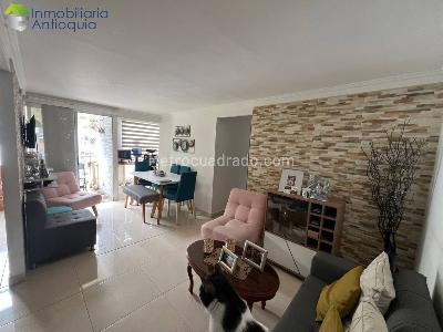 Apartamento en venta en Calasanz, Medellín · foto 2 de 17