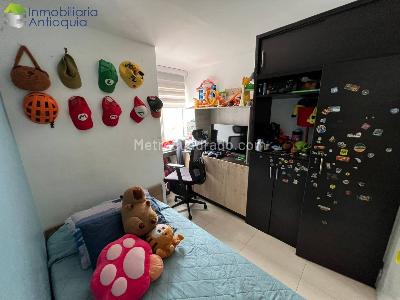 Apartamento en venta en Calasanz, Medellín · foto 6 de 17