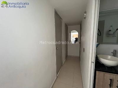 Apartamento en venta en Calasanz, Medellín · foto 10 de 17