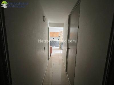 Apartamento en venta en Calasanz, Medellín · foto 11 de 17