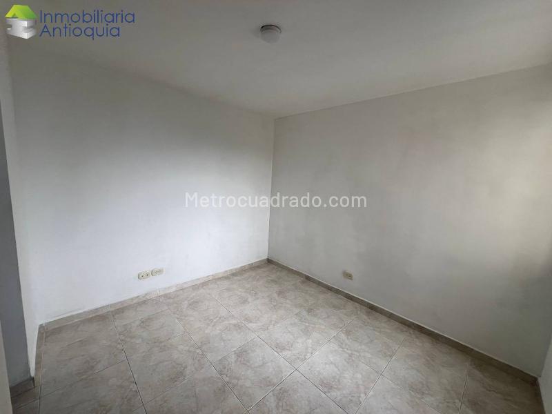 Apartamento de 3 Alcobas en Arriendo en Belén Las Mercedes - 9
