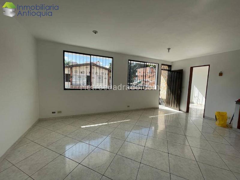 Casa en Arriendo, San Joaquin, Medellín en San Joaquin