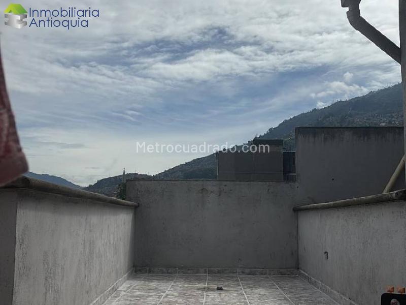 Duplex de 3 Alcobas con Terraza en Prado Centro - 7