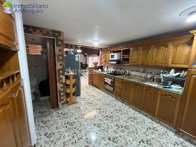 Apartamento en venta en Calasanz, Medellín · foto 7 de 20