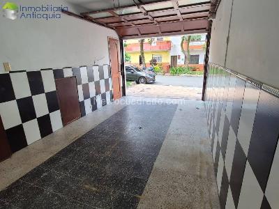 Casa de 5 alcobas en venta en Laureles, Medellín, 212 m² · foto 17 de 17