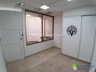Casa de 5 alcobas en venta en Laureles, Medellín, 265 m² · foto 6 de 11