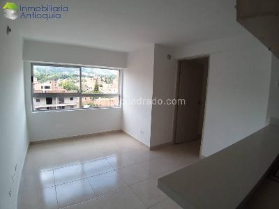 Apartamento de 2 alcobas en arriendo en La America, Medellín, 40 m² · foto 2 de 4
