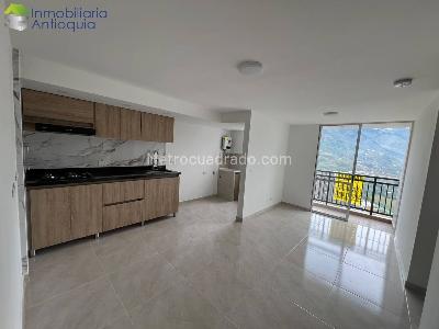 Apartamento de 3 alcobas en venta en Santana, Bello, 58 m² · foto 4 de 11