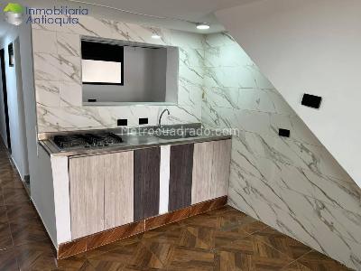 Apartamento en venta en Manrique, Medellín · foto 2 de 8