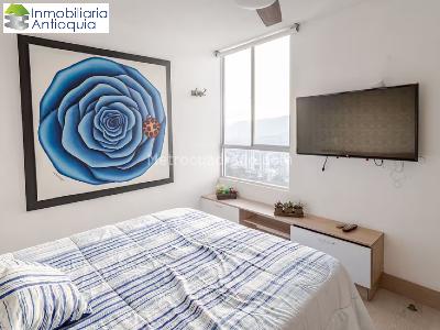 Apartamento de 3 alcobas en venta en El Poblado, Medellín, 97 m² · foto 8 de 18