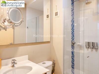 Apartamento de 3 alcobas en venta en El Poblado, Medellín, 97 m² · foto 12 de 18