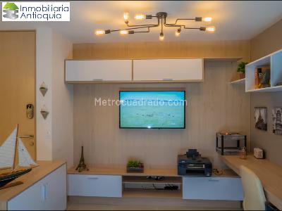 Apartamento de 3 alcobas en venta en El Poblado, Medellín, 97 m² · foto 14 de 18
