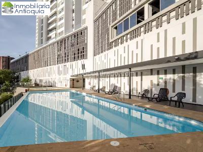 Apartamento de 3 alcobas en venta en El Poblado, Medellín, 97 m² · foto 17 de 18