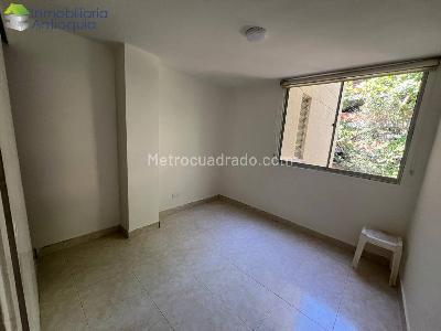 Apartamento en venta en Calasanz, Medellín · foto 8 de 17