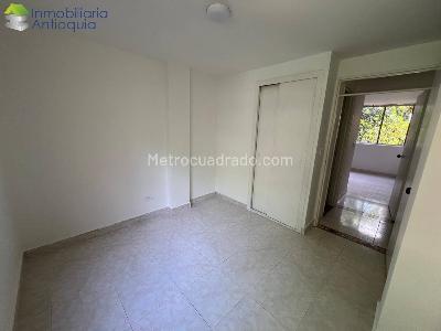 Apartamento en venta en Calasanz, Medellín · foto 12 de 17
