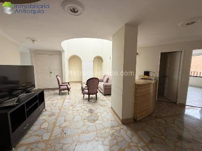 Apartamento en venta en Laureles, Medellín · foto 4 de 20