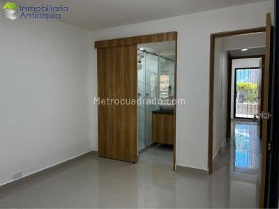 Apartamento en venta en El Poblado, Medellín · foto 9 de 13