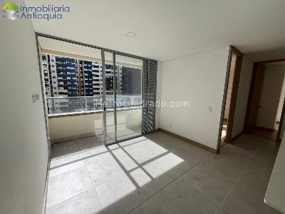 Apartamento de 2 alcobas en arriendo en Ciudad Del Rio, Medellín, 65 m² · foto 2 de 13