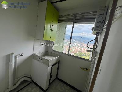Apartamento en venta en Rodeo Alto, Medellín · foto 4 de 13