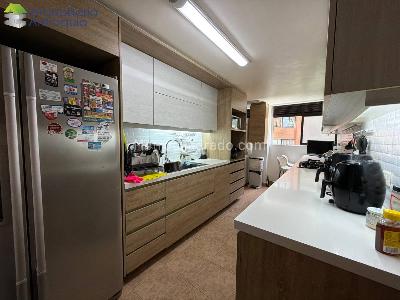 Apartamento en venta en El Poblado, Medellín · foto 12 de 19