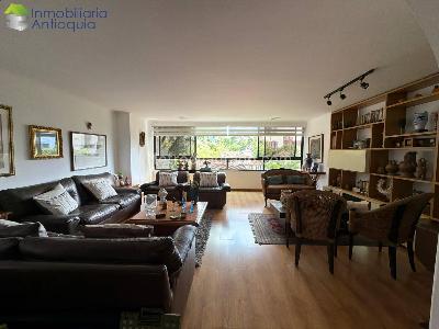 Apartamento en venta en El Poblado, Medellín · foto 4 de 19