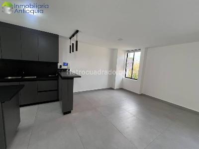 Apartamento de 3 alcobas en arriendo en Florida Nueva, Medellín, 146 m² · foto 2 de 15