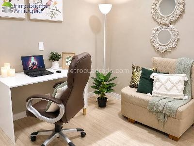Casa en venta en Laureles, Medellín · foto 3 de 15