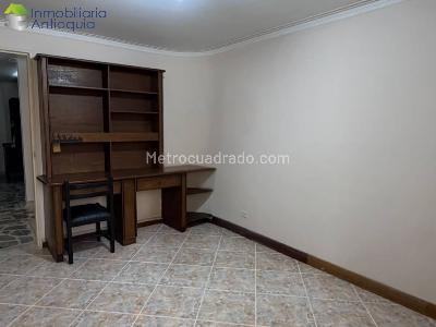 Apartamento de 4 alcobas en arriendo en Florida Nueva, Medellín, 112 m² · foto 11 de 17