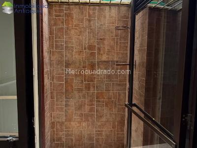 Apartamento de 4 alcobas en arriendo en Florida Nueva, Medellín, 112 m² · foto 12 de 17